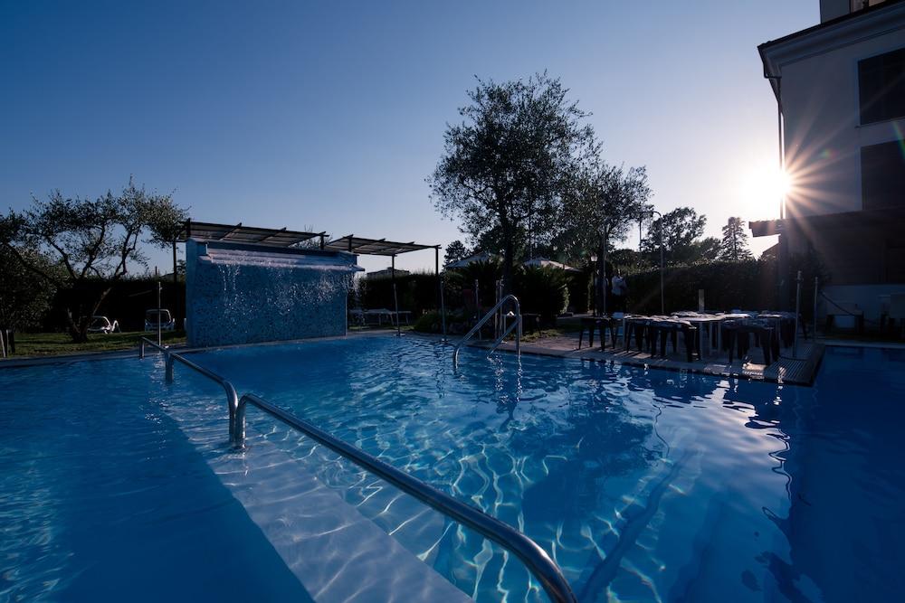 Santa Caterina Park Hotel Sarzana Dış mekan fotoğraf