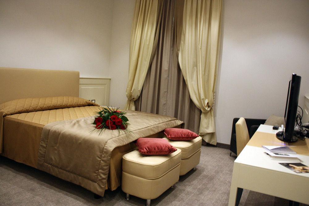 Santa Caterina Park Hotel Sarzana Dış mekan fotoğraf